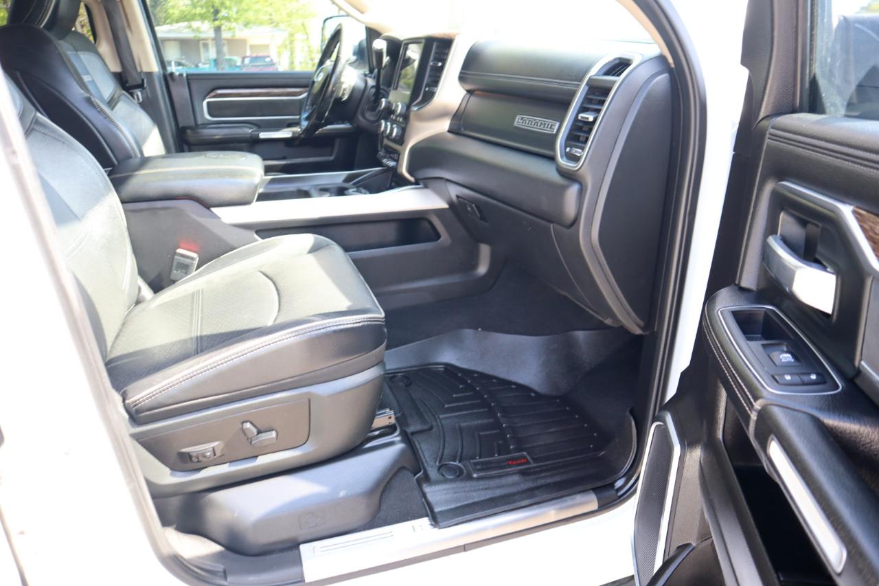 RAM 2500 Laramie 4x4 Mega Cab 6'4" Box 2019