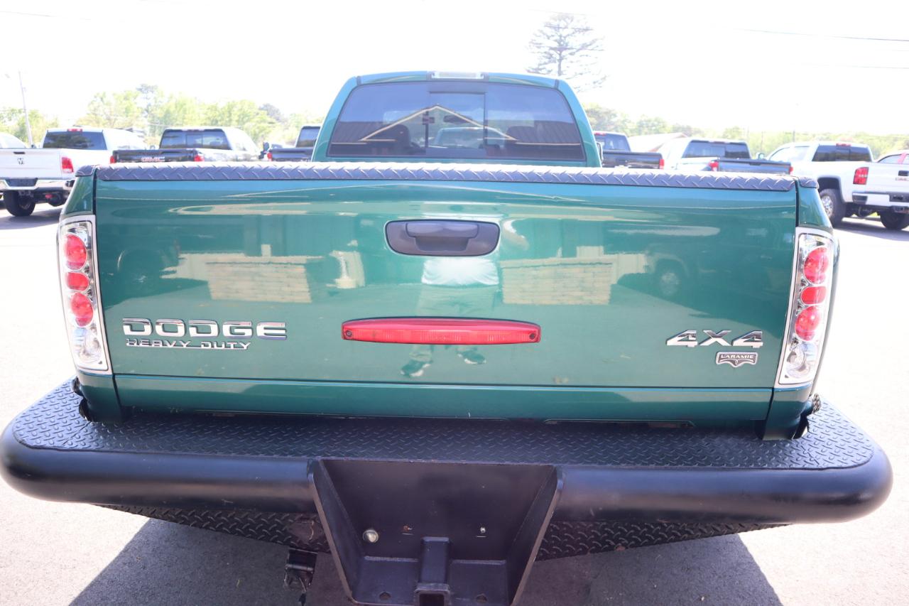 Dodge Ram 3500 4dr Quad Cab 160.5" WB DRW 4WD SLT 2003