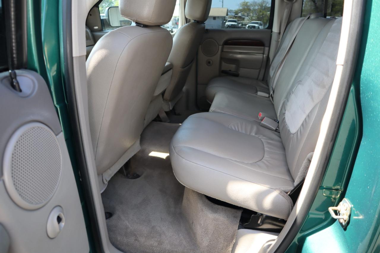 Dodge Ram 3500 4dr Quad Cab 160.5" WB DRW 4WD SLT 2003