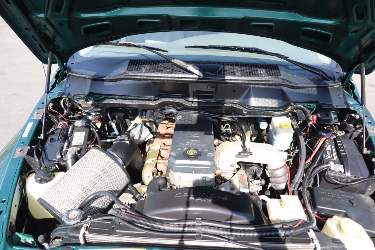 Dodge Ram 3500 4dr Quad Cab 160.5" WB DRW 4WD SLT 2003