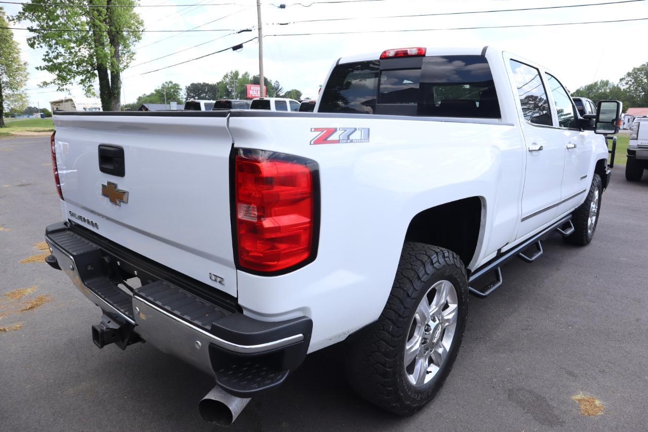Chevrolet Silverado 2500HD 4WD Crew Cab 153.7" LTZ 2018