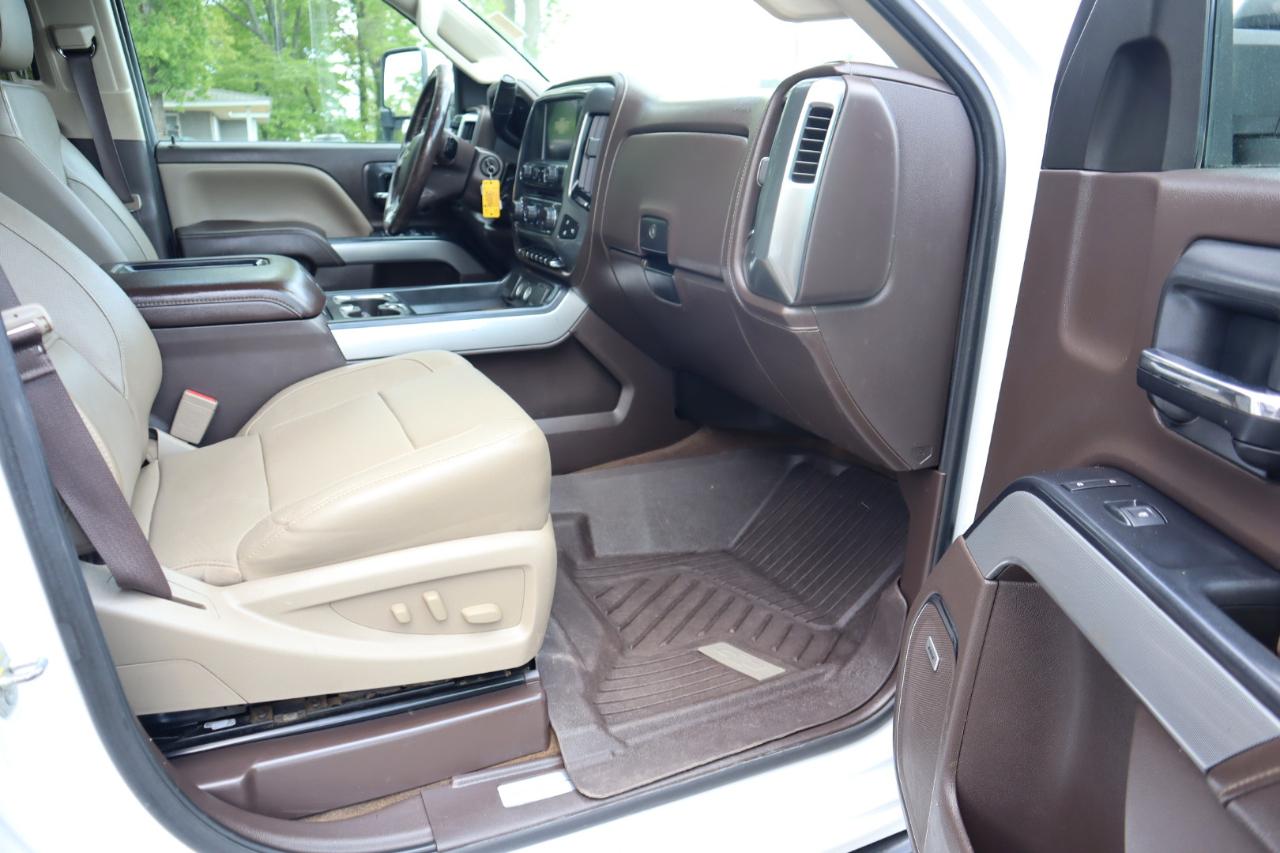 Chevrolet Silverado 2500HD 4WD Crew Cab 153.7" LTZ 2018