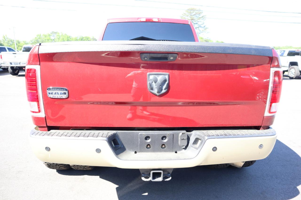 RAM 3500 4WD Mega Cab 160.5" Longhorn 2015
