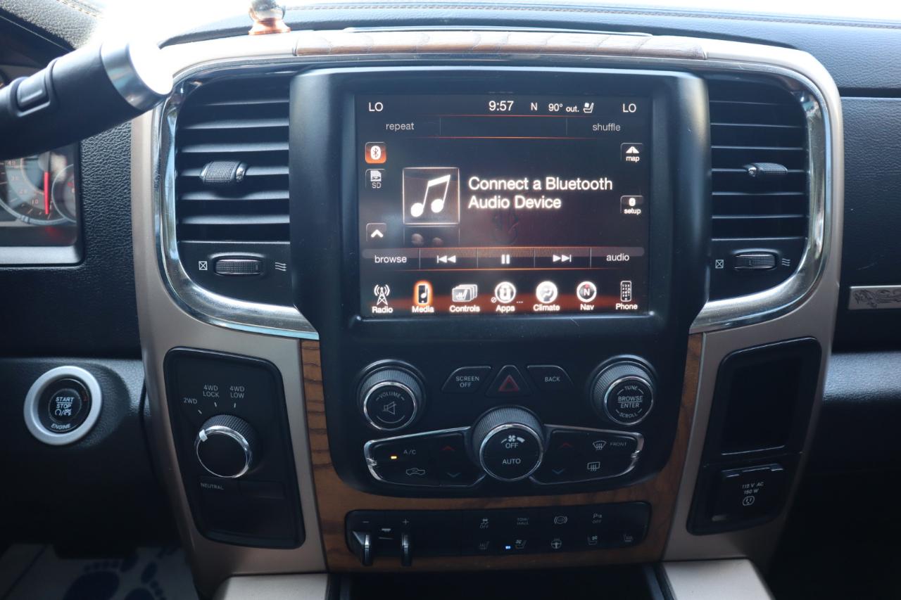 RAM 3500 4WD Mega Cab 160.5" Longhorn 2015