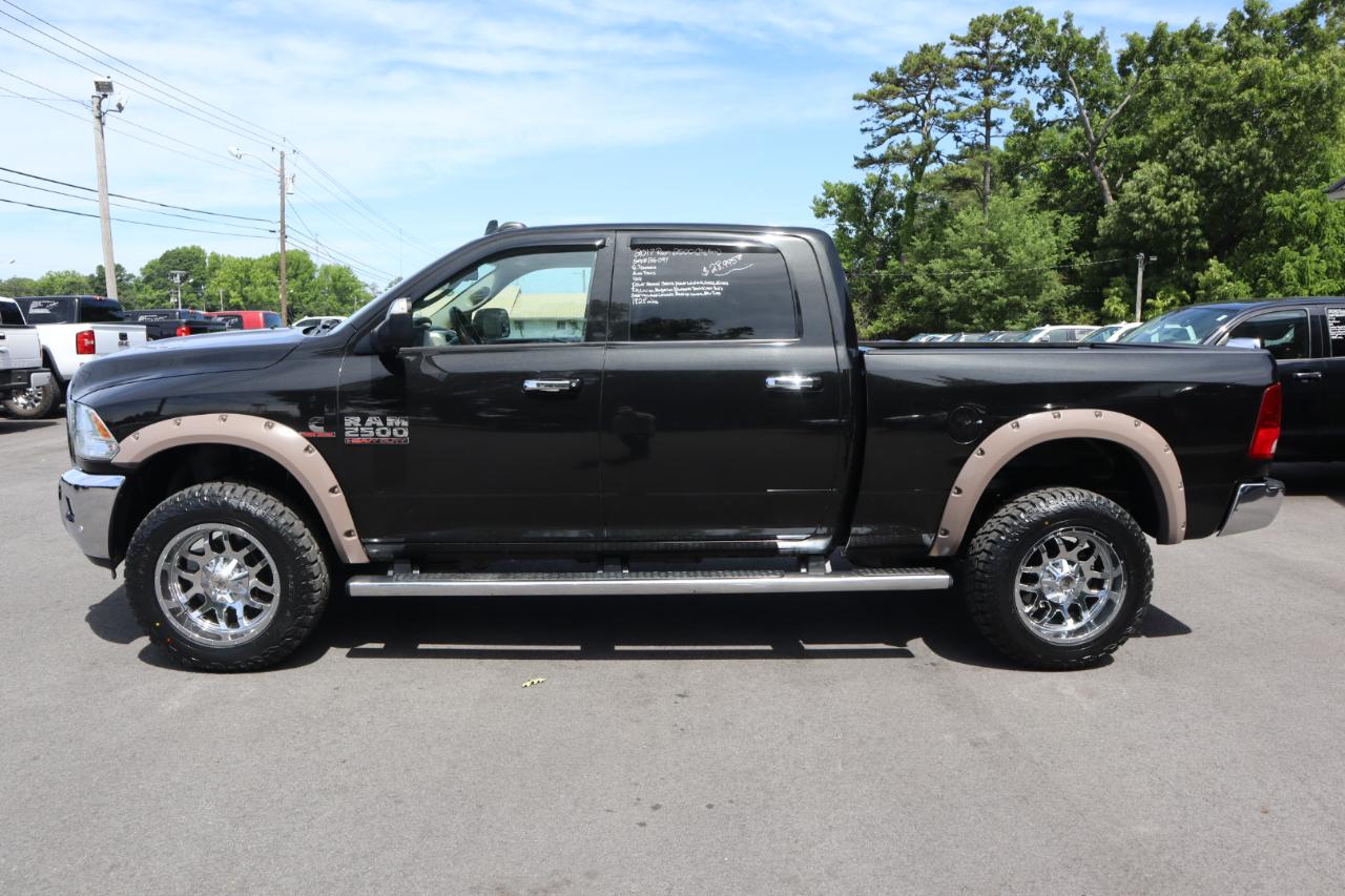 RAM 2500 Big Horn 4x4 Crew Cab 6'4" Box 2017