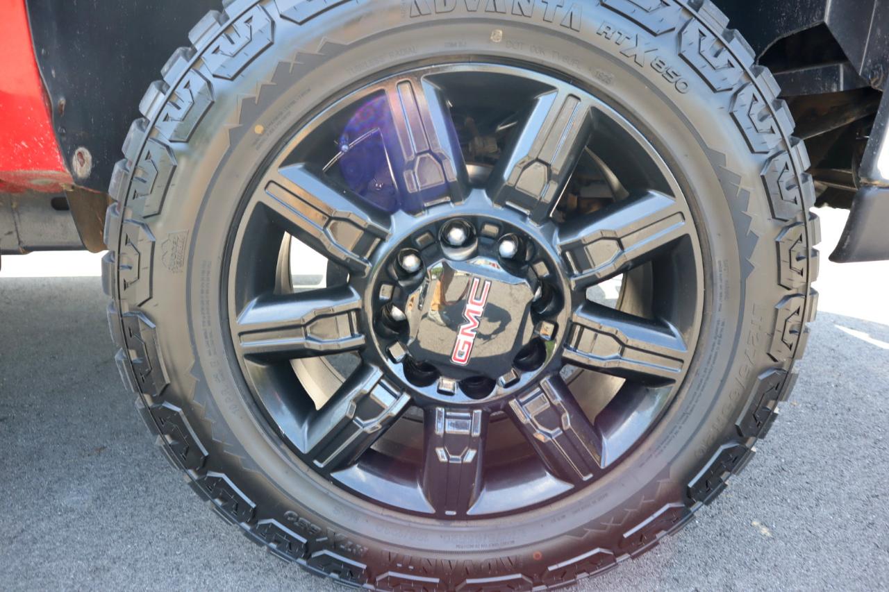 GMC Sierra 2500HD 4WD Crew Cab 153" SLE 2009