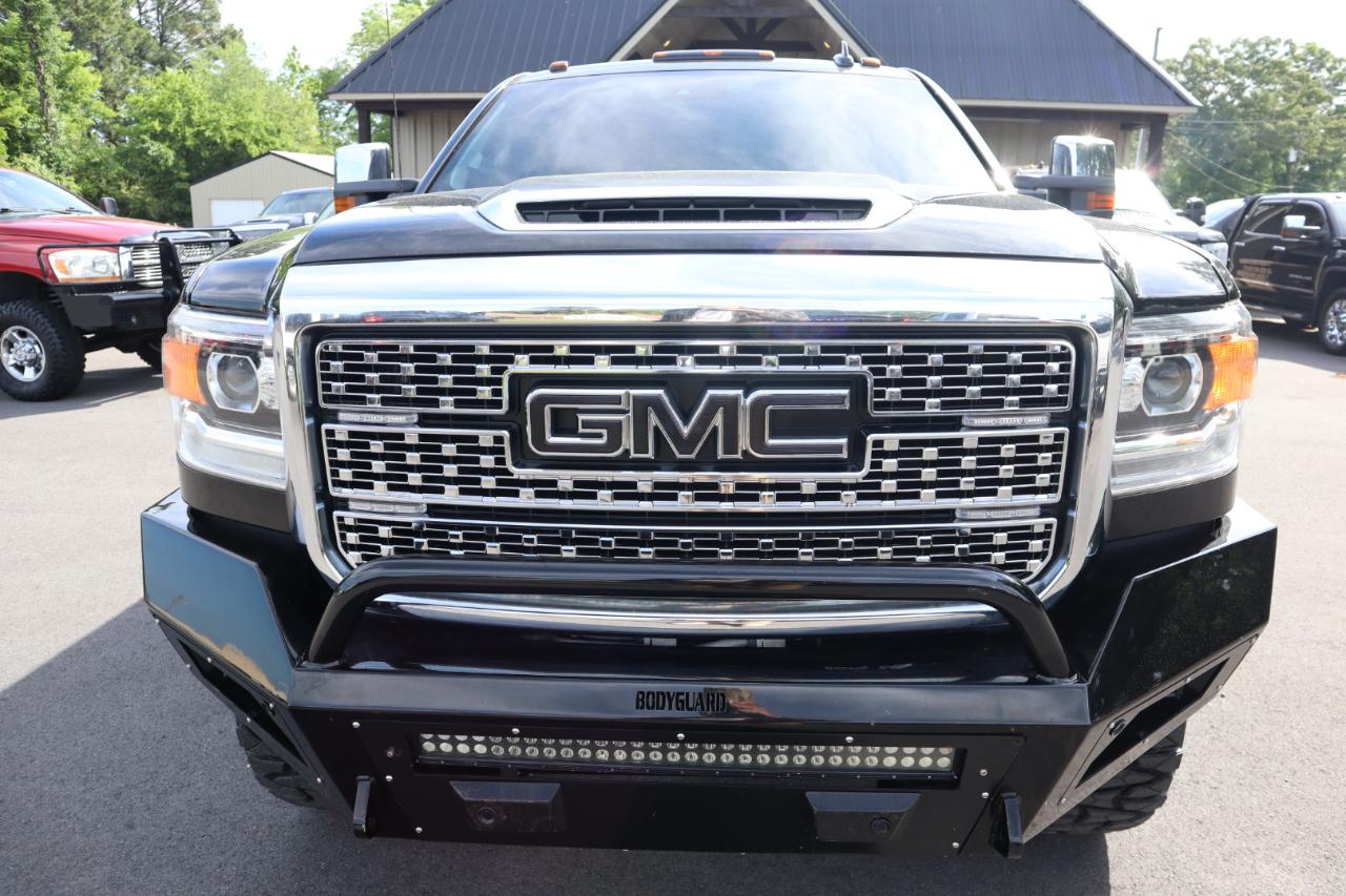 GMC Sierra 2500HD 4WD Crew Cab 153.7" Denali 2019