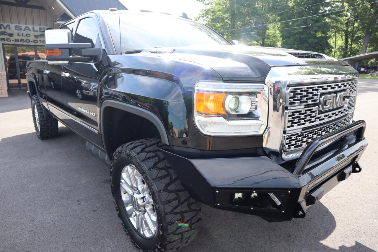 GMC Sierra 2500HD 4WD Crew Cab 153.7" Denali 2019