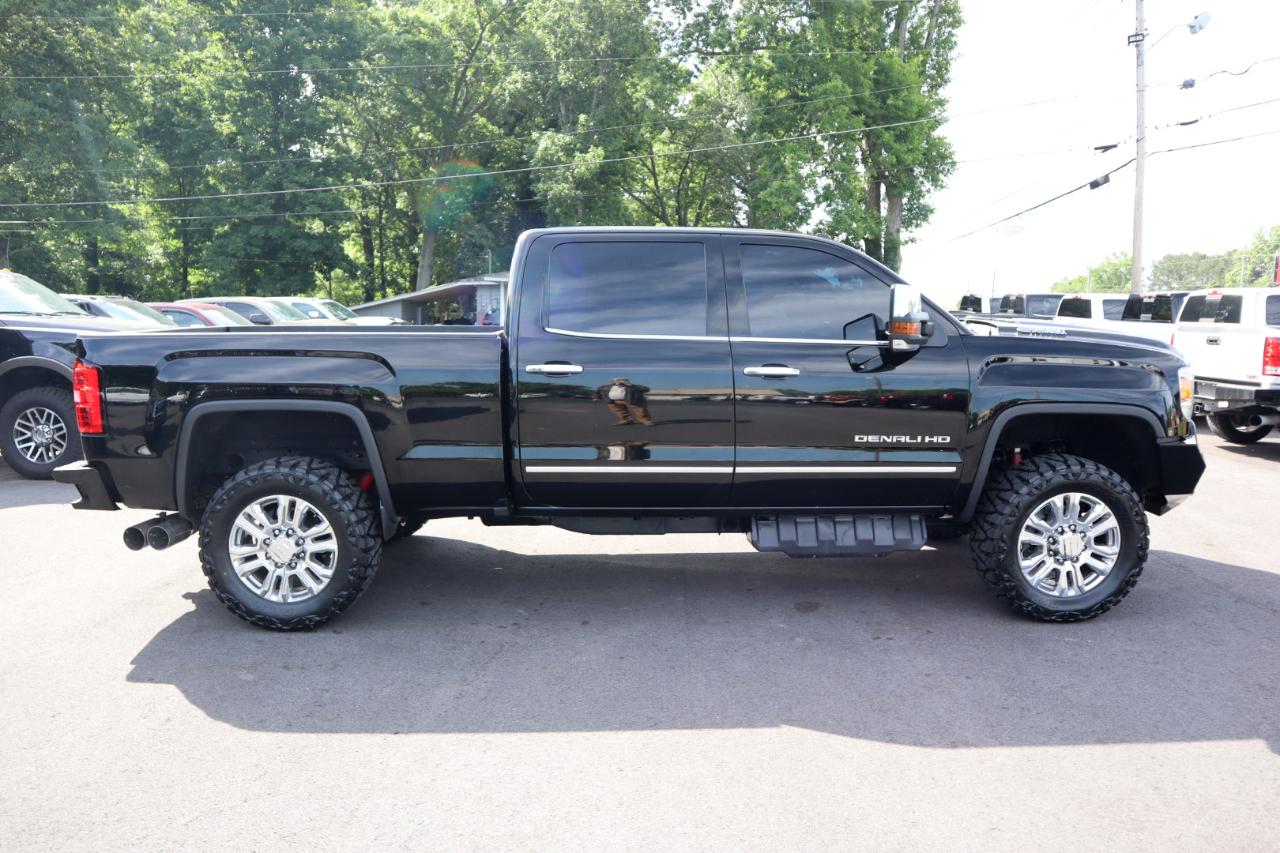 GMC Sierra 2500HD 4WD Crew Cab 153.7" Denali 2019