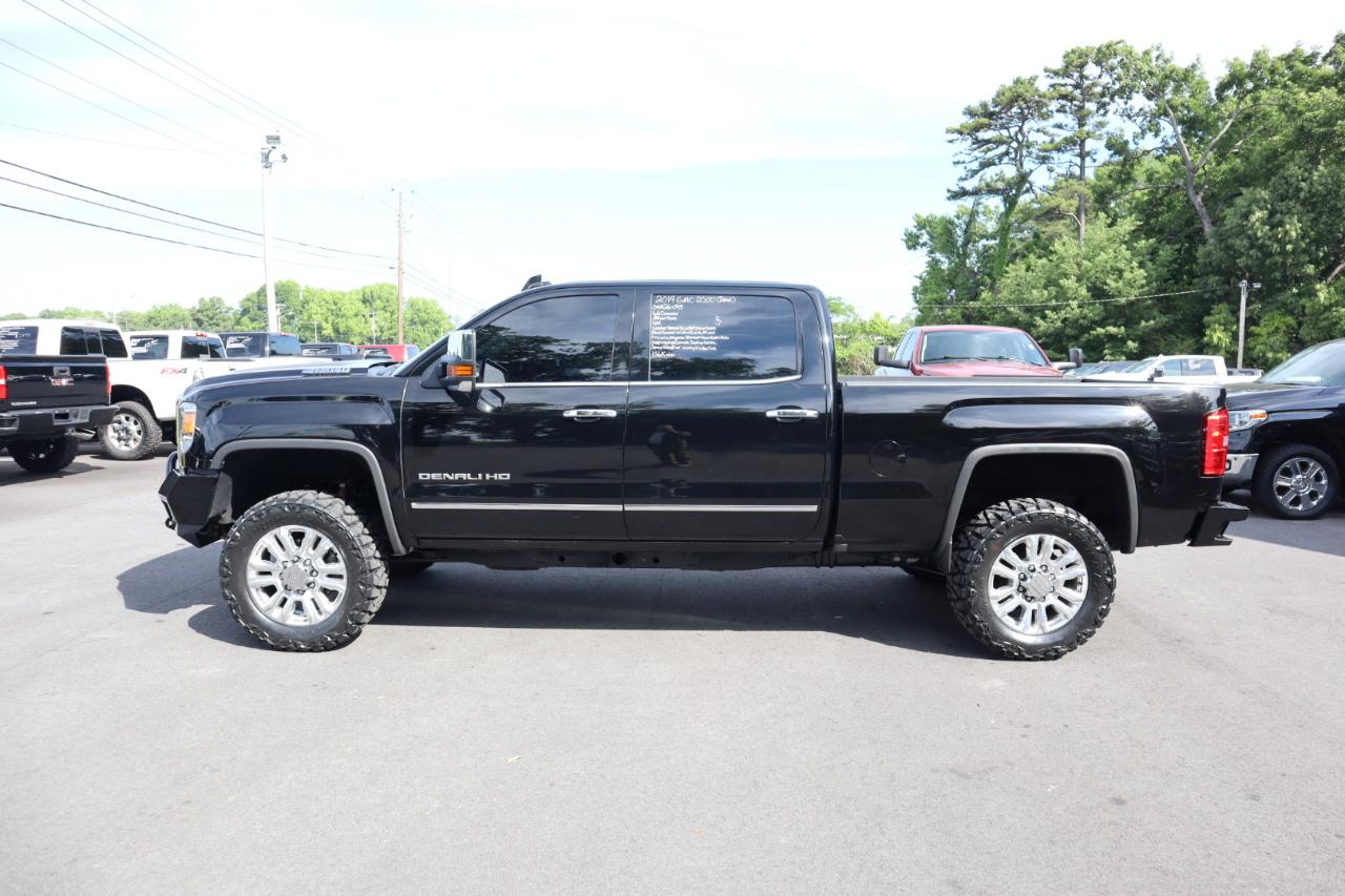 GMC Sierra 2500HD 4WD Crew Cab 153.7" Denali 2019