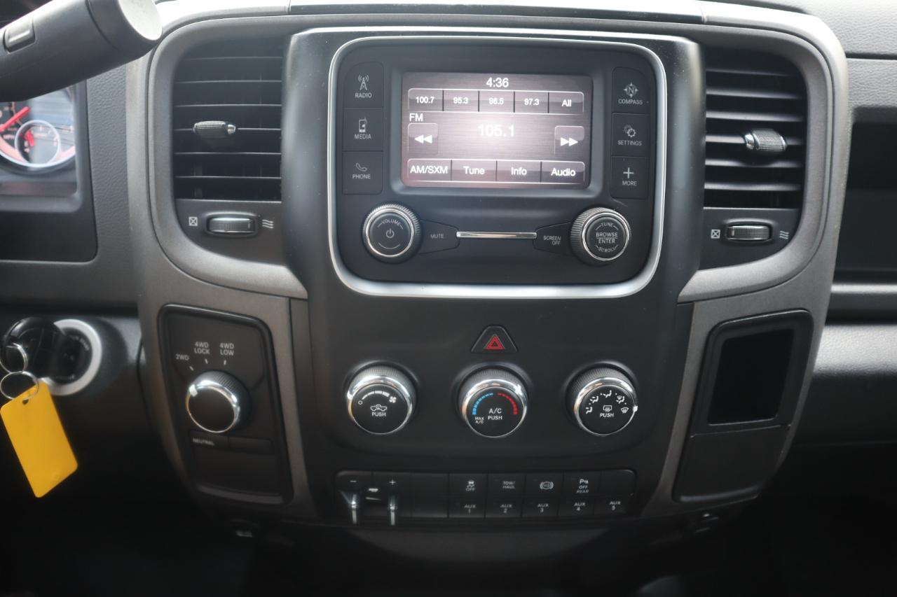 RAM 2500 Tradesman 4x4 Crew Cab 6'4" Box 2018
