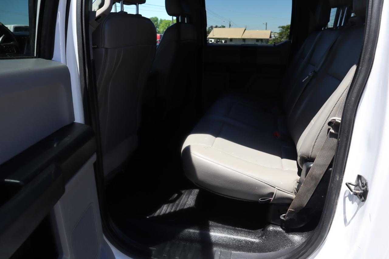 Ford Super Duty F-350 DRW Lariat 4WD Crew Cab 179" WB 60" CA 2019