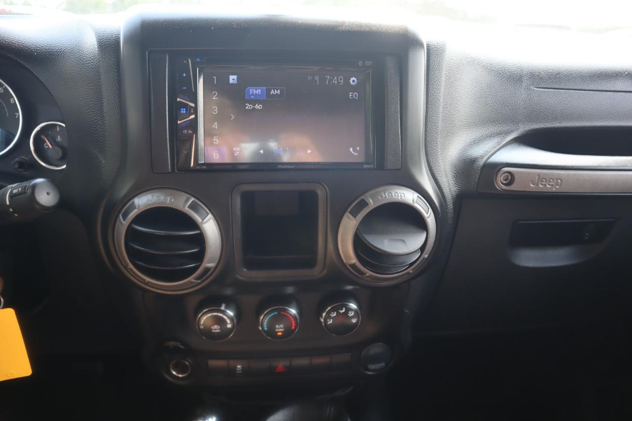 Jeep Wrangler 4WD 2dr Sport 2014