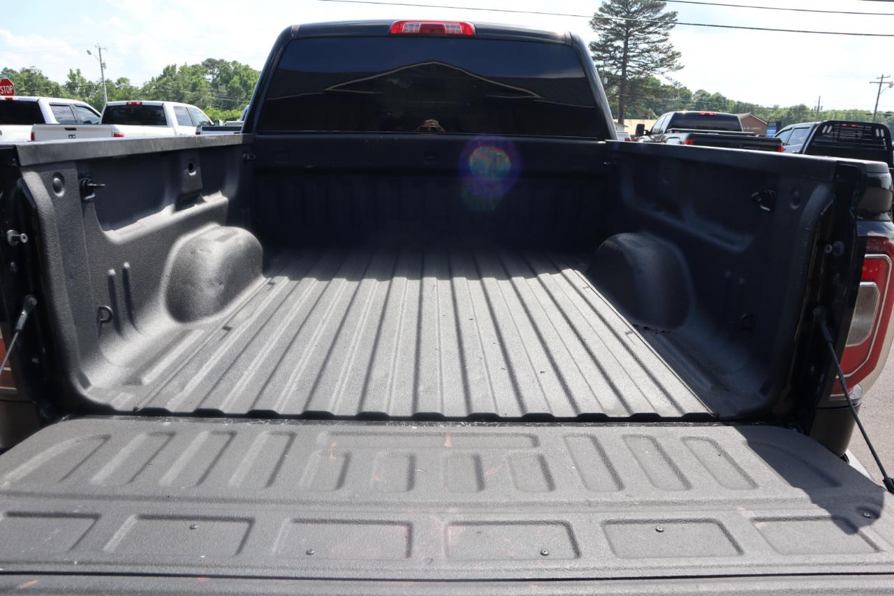 GMC Sierra 1500 2WD Crew Cab 143.5" SLT 2017