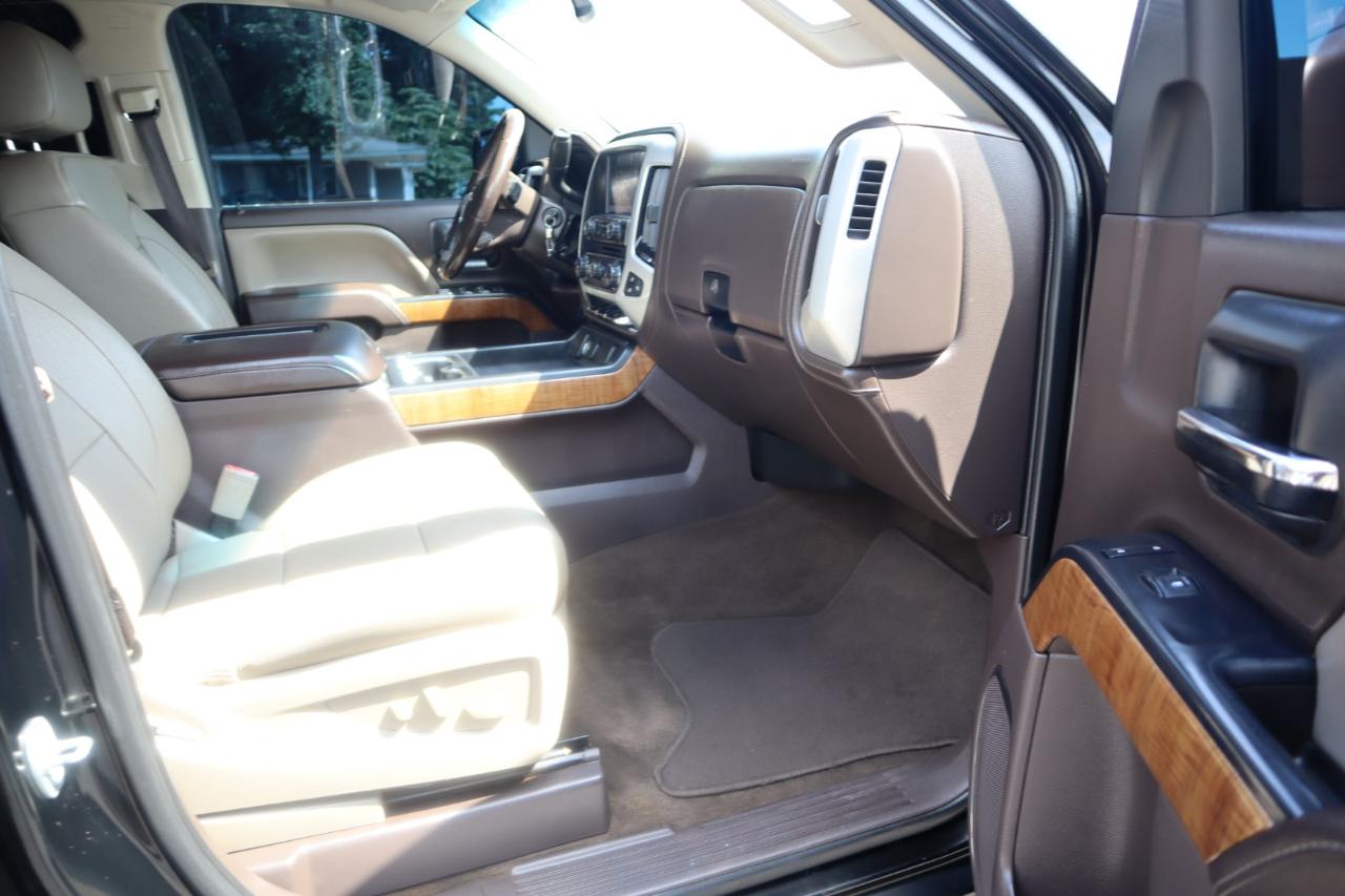 GMC Sierra 1500 2WD Crew Cab 143.5" SLT 2017