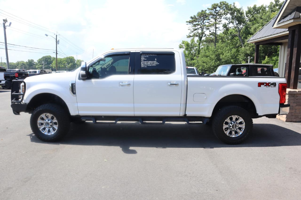 Ford Super Duty F-250 SRW Lariat 4WD Crew Cab 6.75' Box 2019