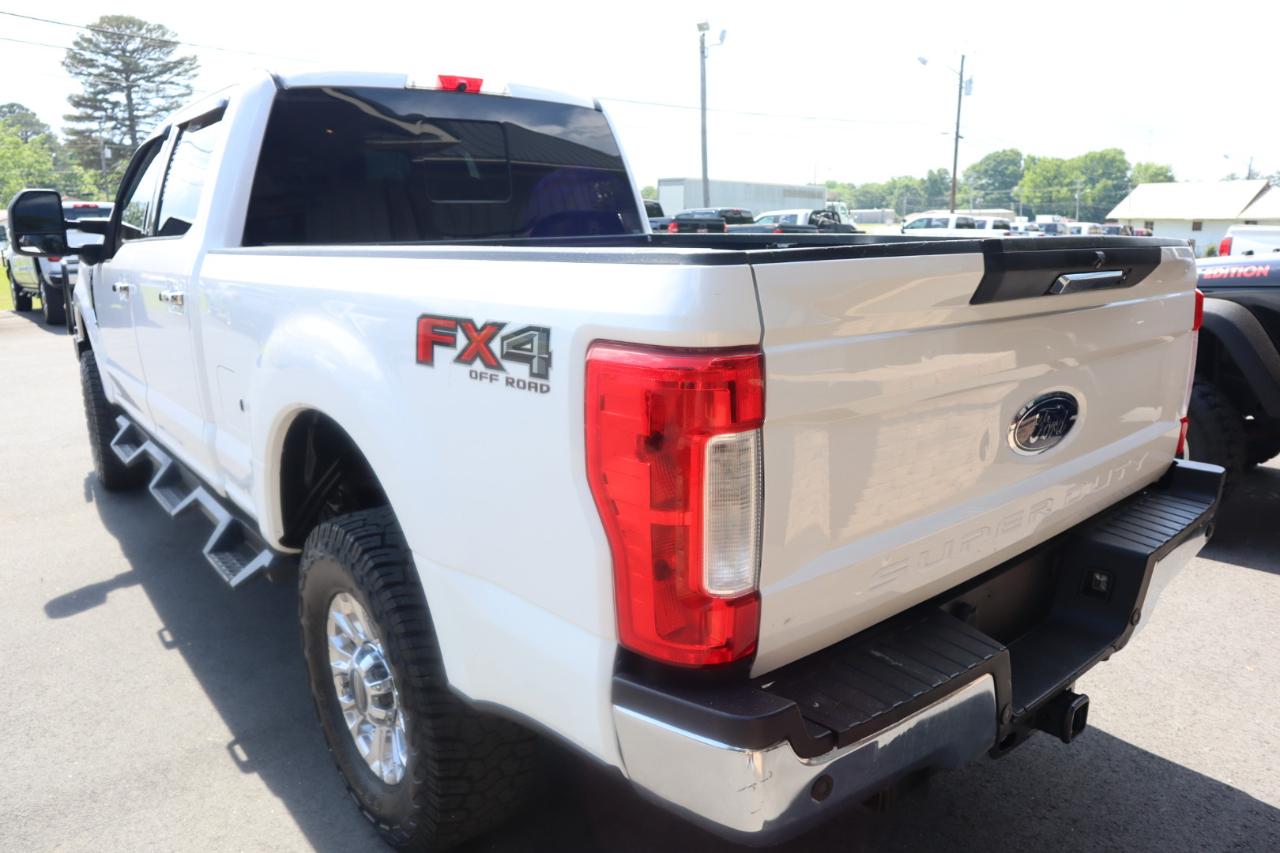Ford Super Duty F-250 SRW Lariat 4WD Crew Cab 6.75' Box 2019