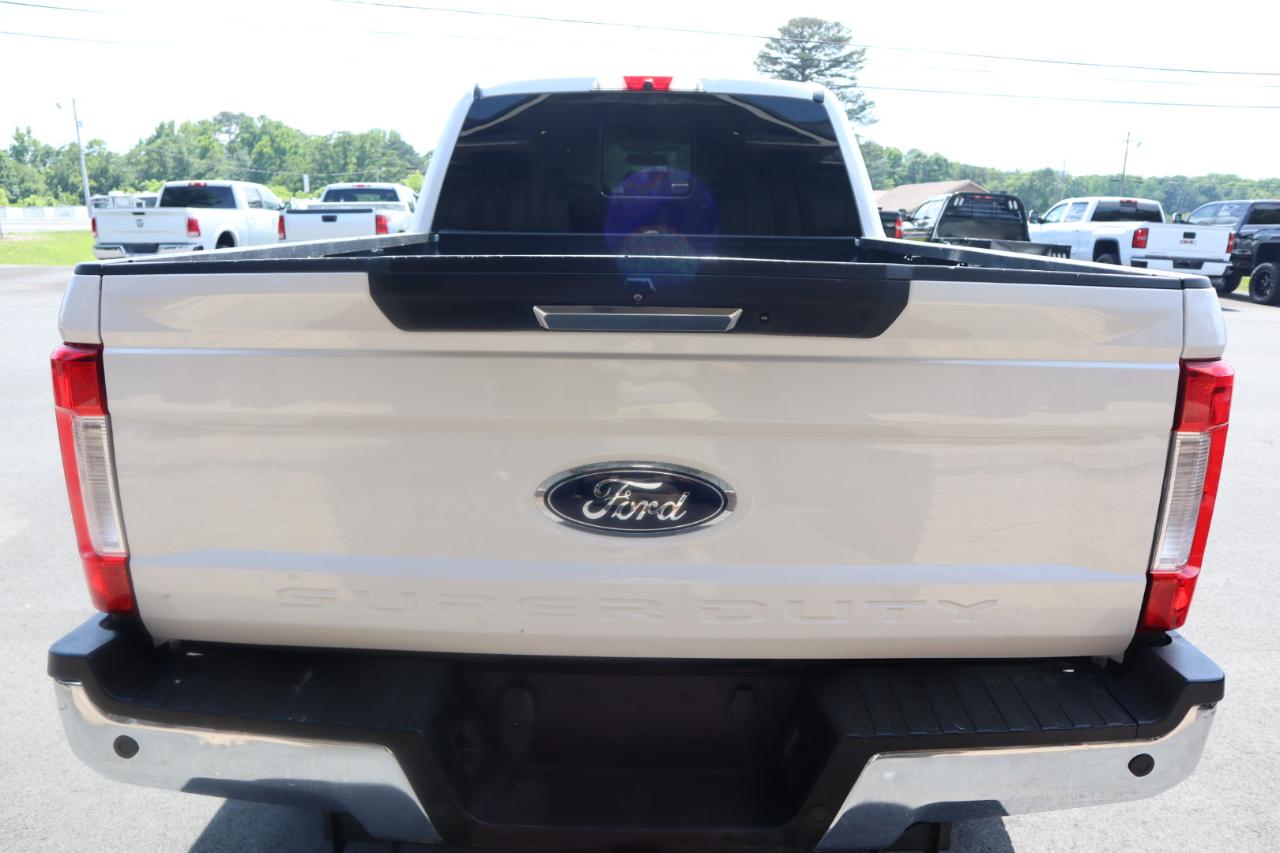 Ford Super Duty F-250 SRW Lariat 4WD Crew Cab 6.75' Box 2019