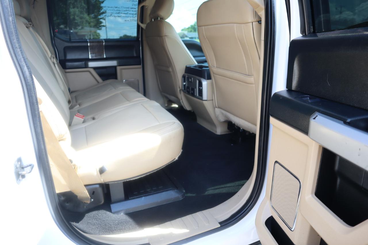 Ford Super Duty F-250 SRW Lariat 4WD Crew Cab 6.75' Box 2019