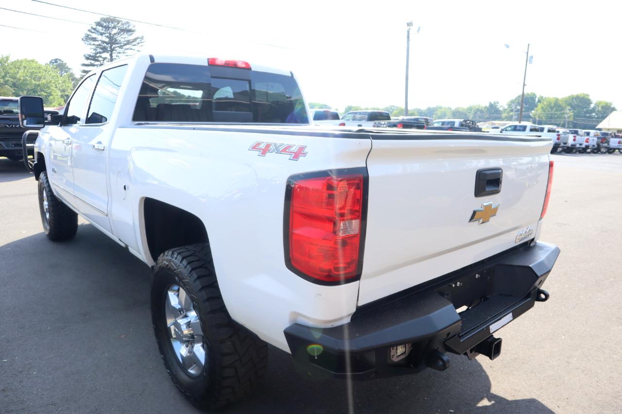 Chevrolet Silverado 2500HD 4WD Crew Cab 153.7" High Country 2016