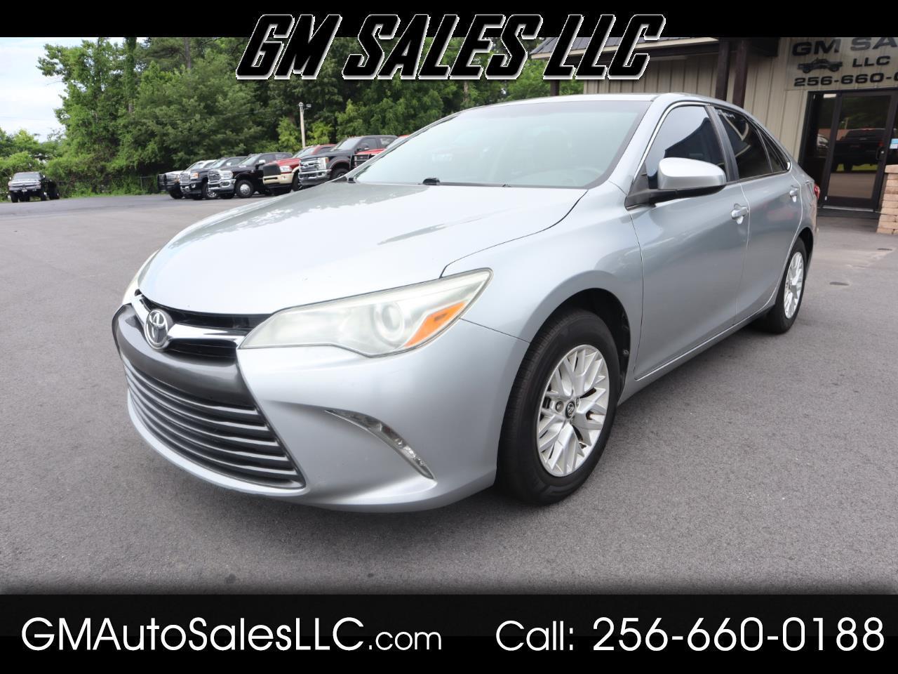 Toyota Camry LE Auto (Natl) 2017