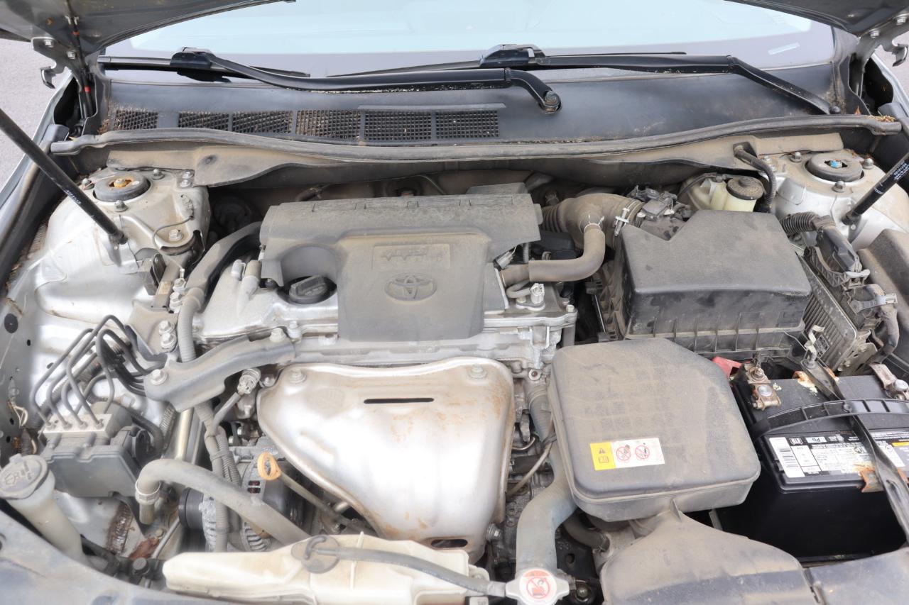 Toyota Camry LE Auto (Natl) 2017