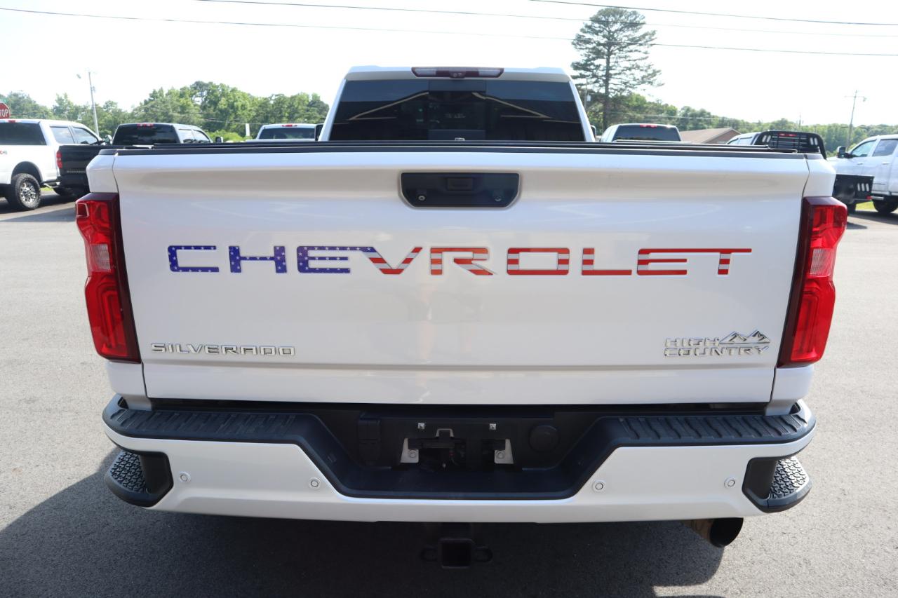 Chevrolet Silverado 3500HD 4WD Crew Cab 172" High Country 2020