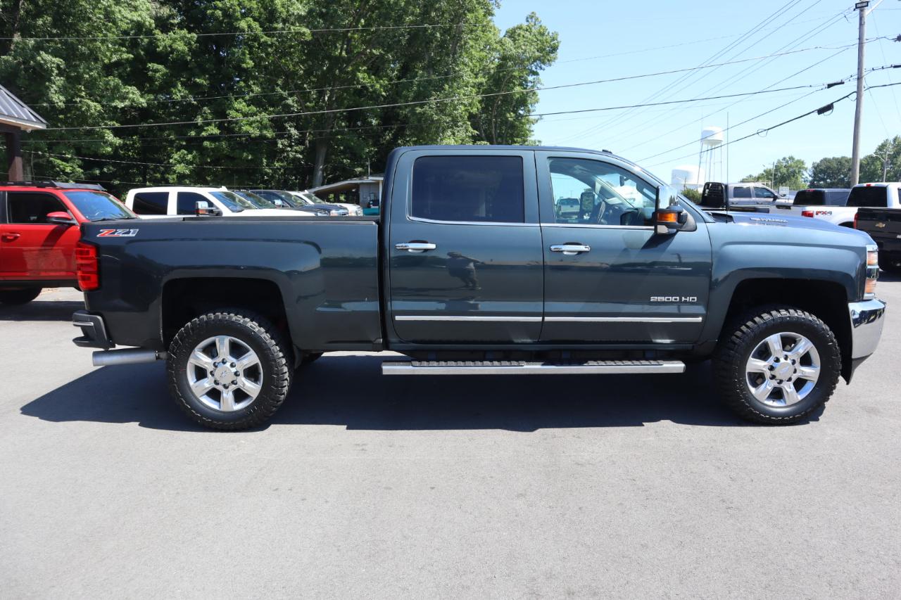 Chevrolet Silverado 2500HD 4WD Crew Cab 153.7" LTZ 2017