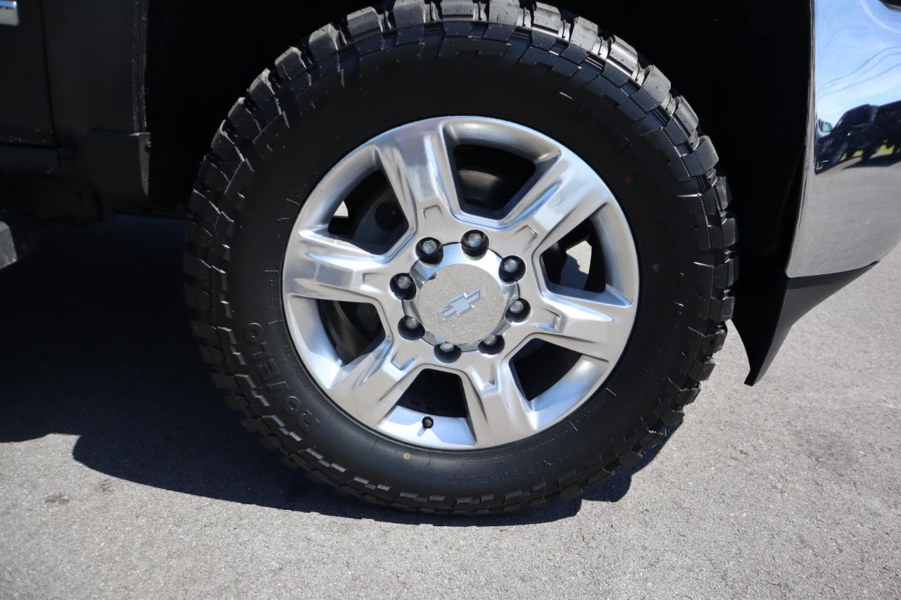 Chevrolet Silverado 2500HD 4WD Crew Cab 153.7" LTZ 2017