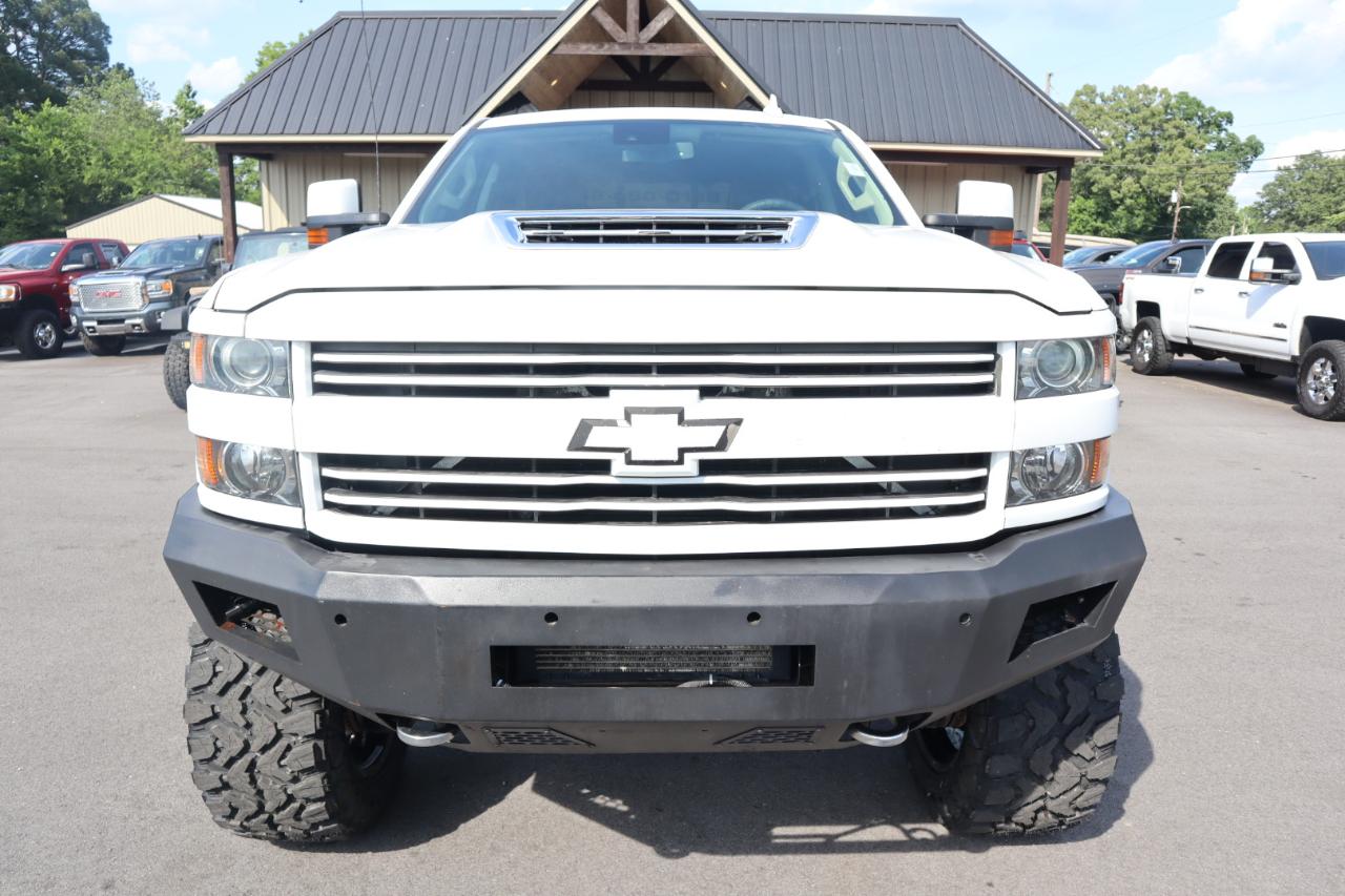 Chevrolet Silverado 2500HD 4WD Crew Cab 153.7" High Country 2017
