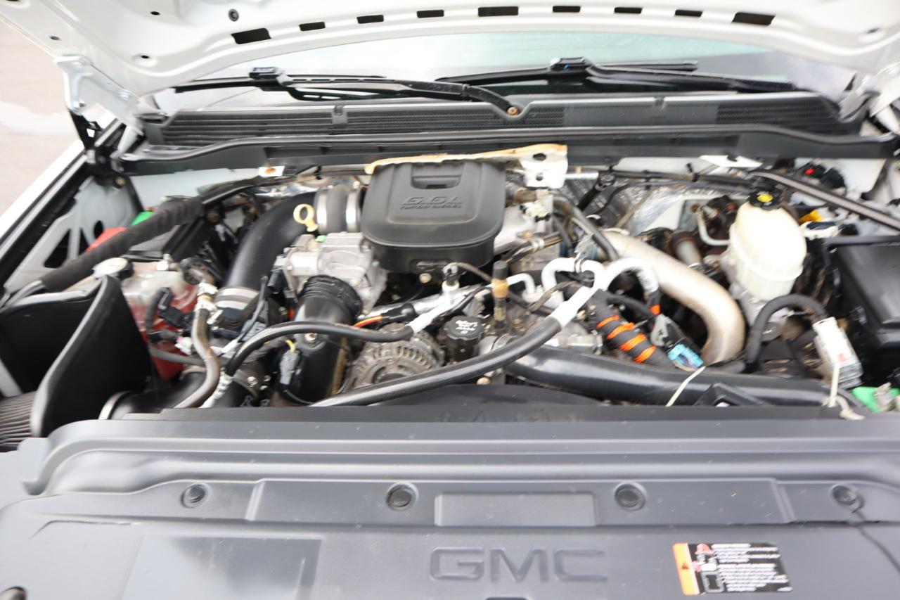 GMC Sierra 2500HD 4WD Double Cab 144.2" 2015