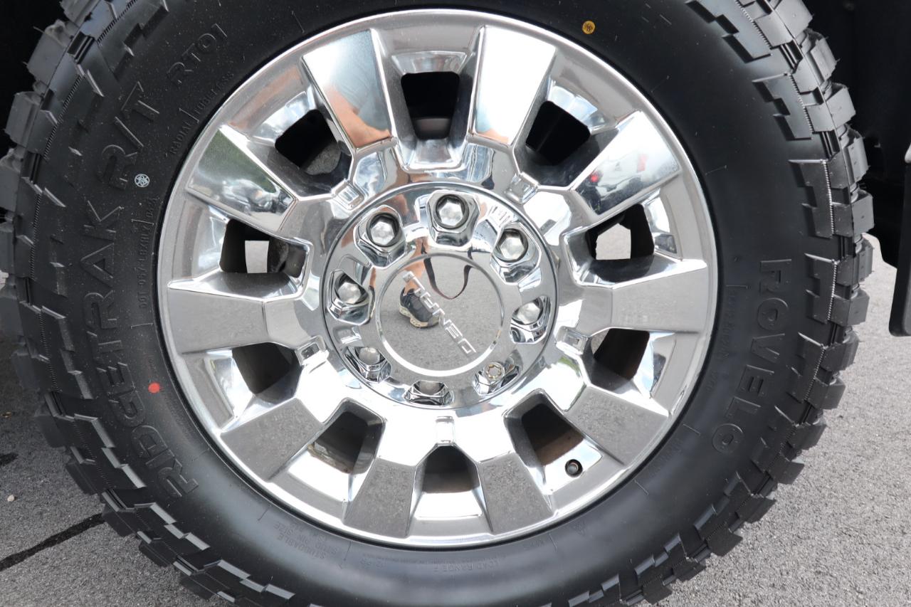 GMC Sierra 2500HD 4WD Crew Cab 153.7" Denali 2017