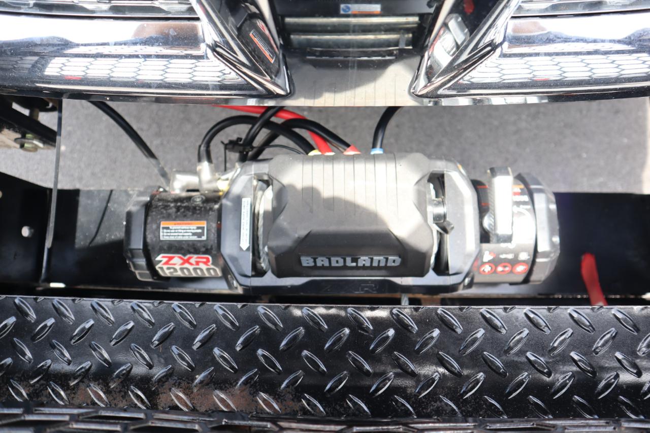 RAM 3500 4WD Mega Cab 160.5" Laramie 2016