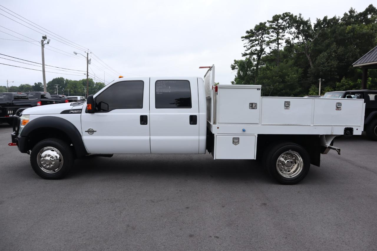 Ford Super Duty F-550 DRW 4WD Crew Cab 176" WB 60" CA Lariat 2015