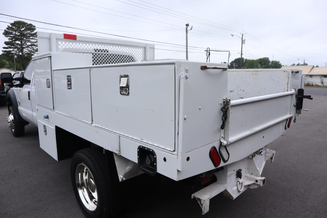 Ford Super Duty F-550 DRW 4WD Crew Cab 176" WB 60" CA Lariat 2015