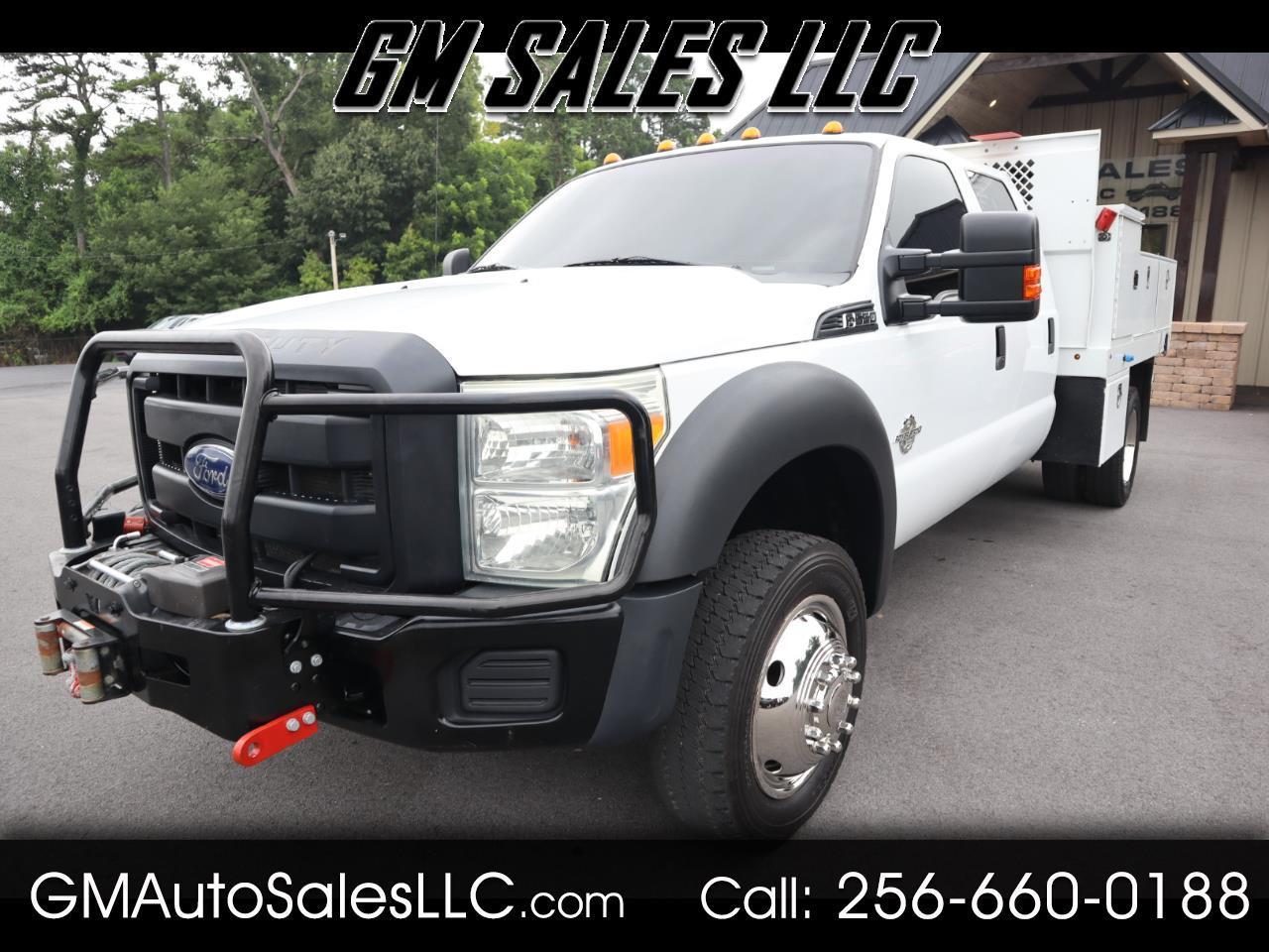 Ford Super Duty F-550 DRW 4WD Crew Cab 176" WB 60" CA Lariat 2015