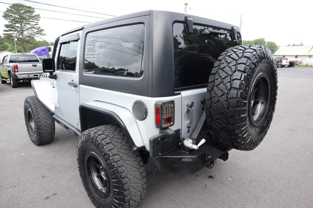 Jeep Wrangler 4WD 2dr Sport 2012