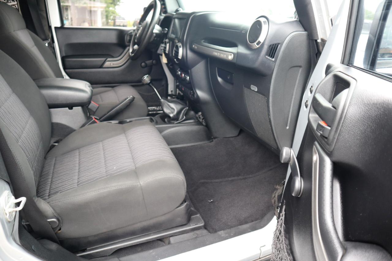 Jeep Wrangler 4WD 2dr Sport 2012
