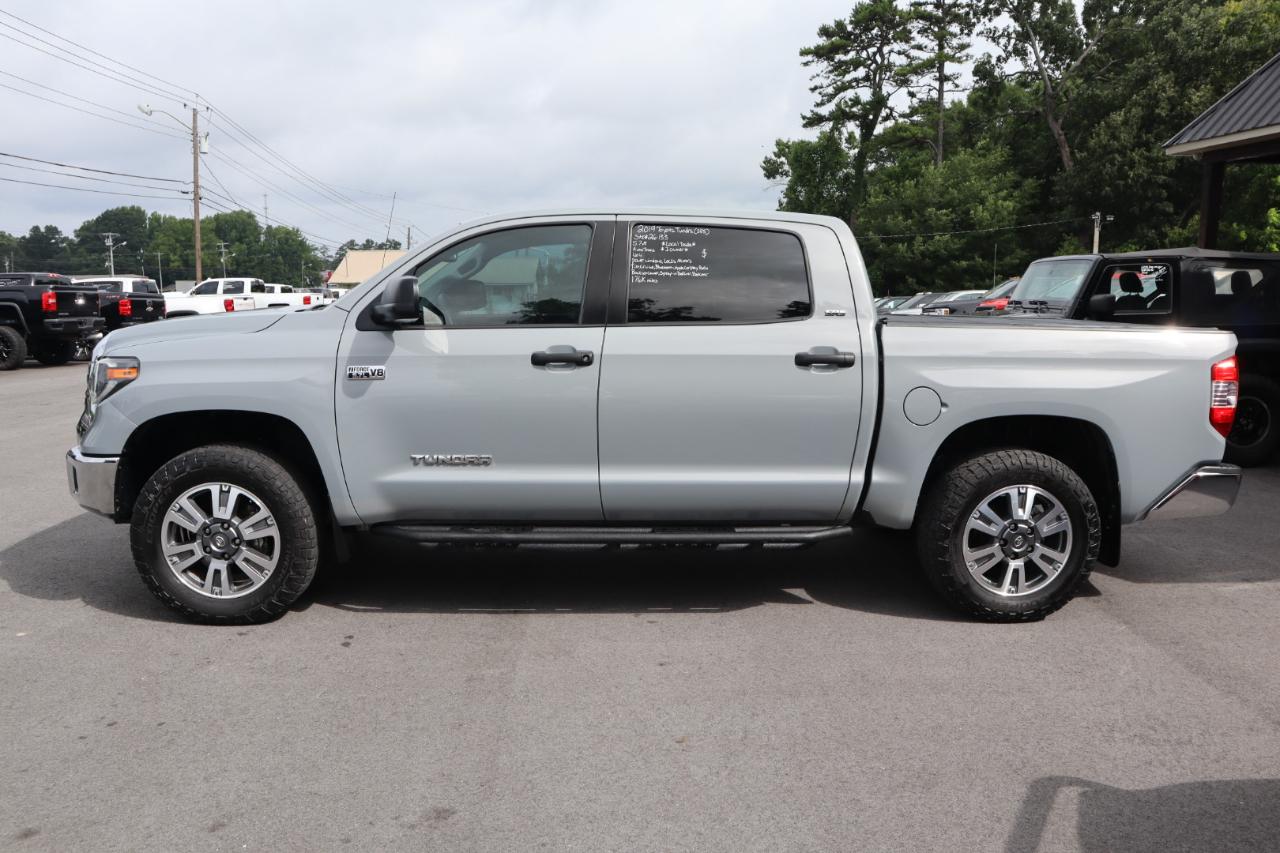 Toyota Tundra 4WD SR5 CrewMax 5.5' Bed 5.7L FFV (Natl) 2019