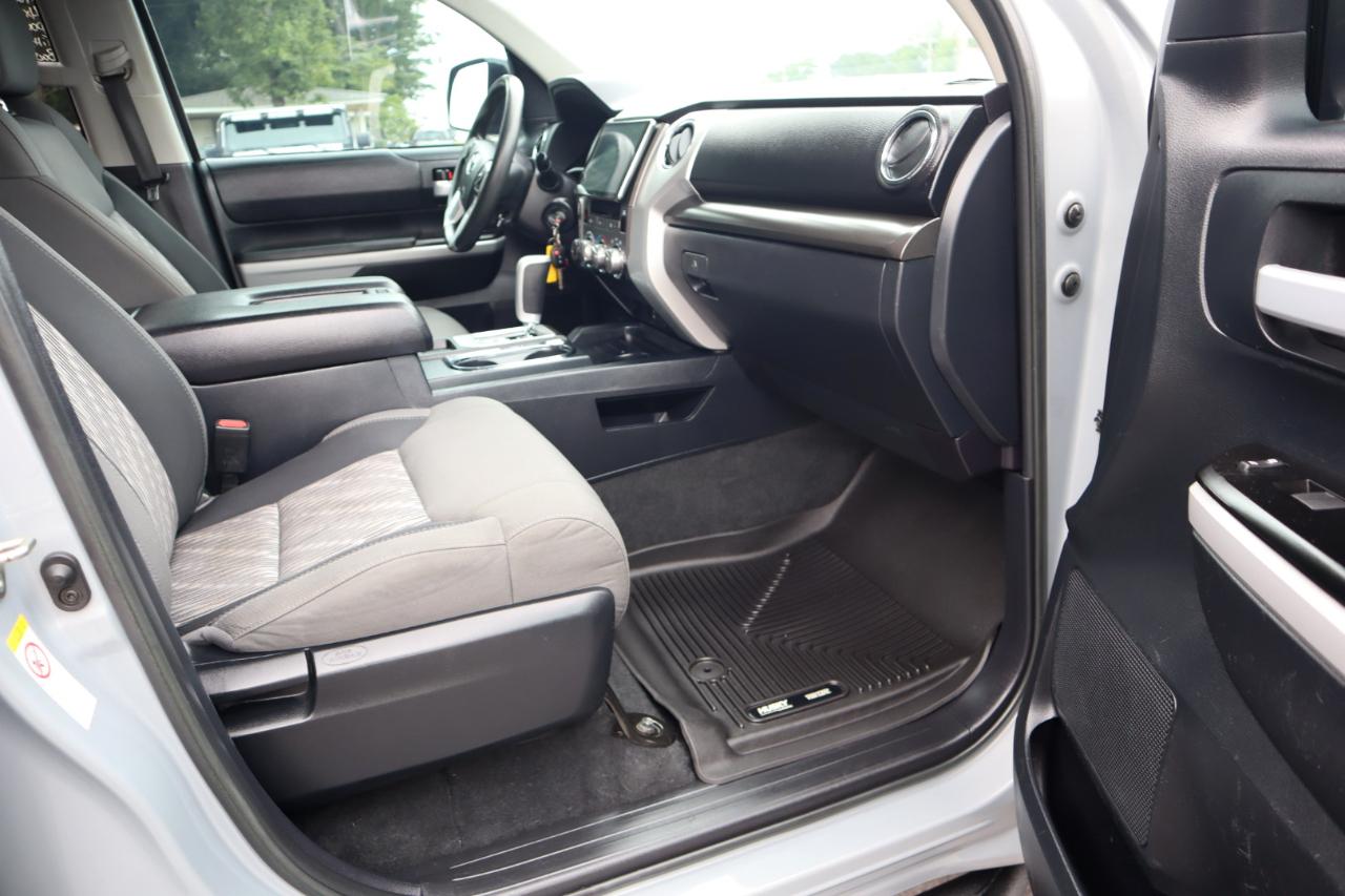 Toyota Tundra 4WD SR5 CrewMax 5.5' Bed 5.7L FFV (Natl) 2019