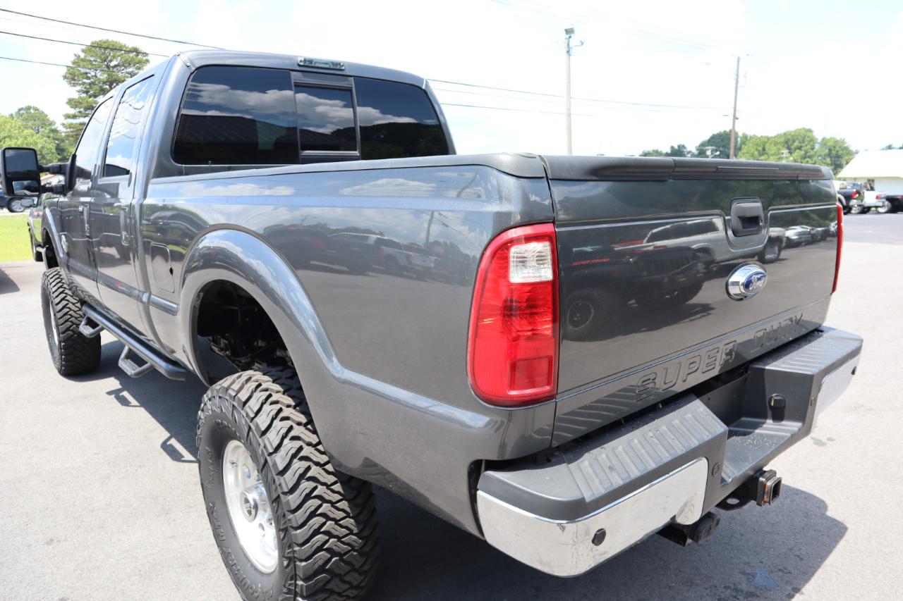 Ford Super Duty F-250 SRW 4WD Crew Cab 156" Lariat 2016