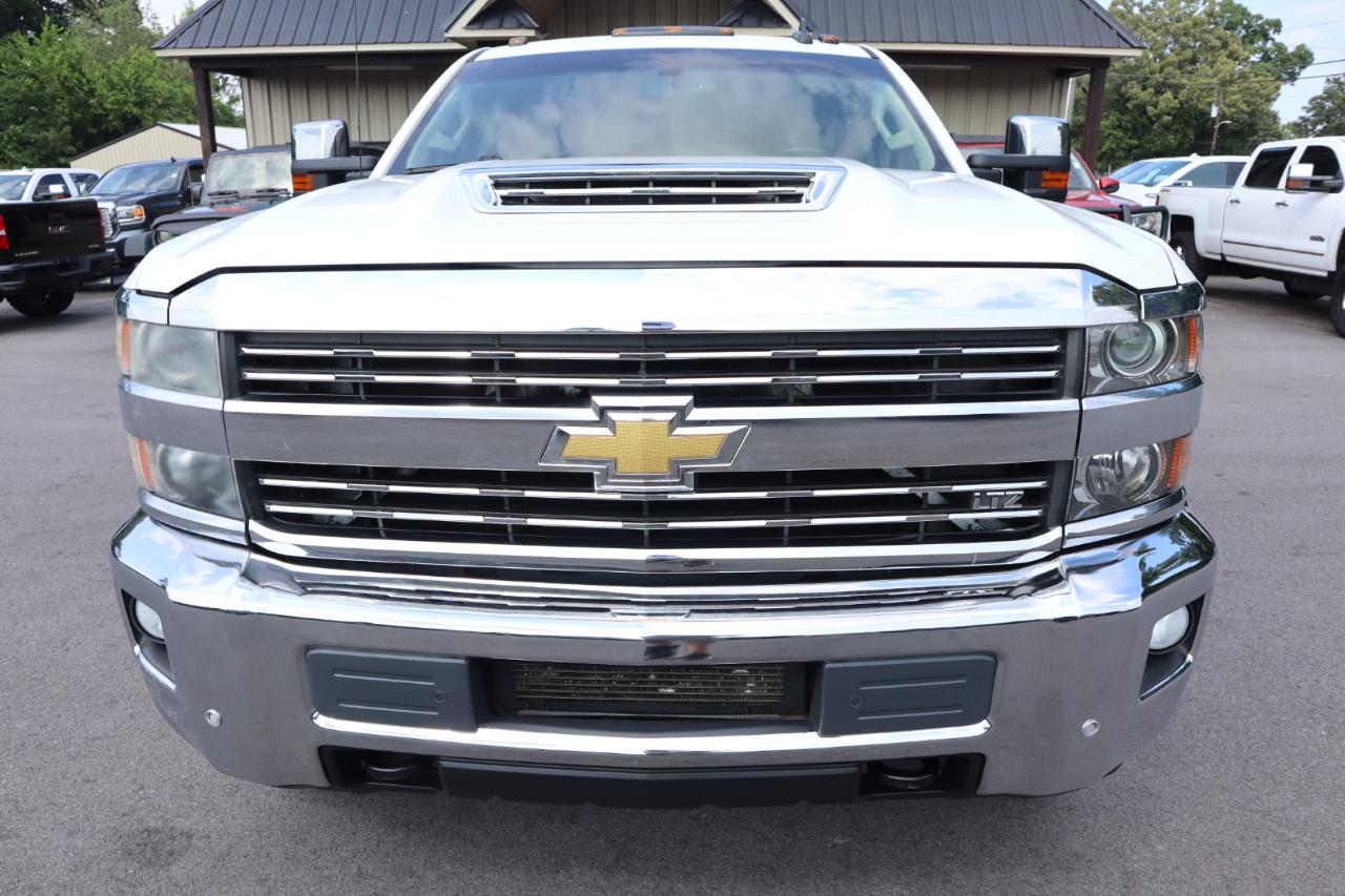 Chevrolet Silverado 3500HD 4WD Crew Cab 167.7" LTZ 2017