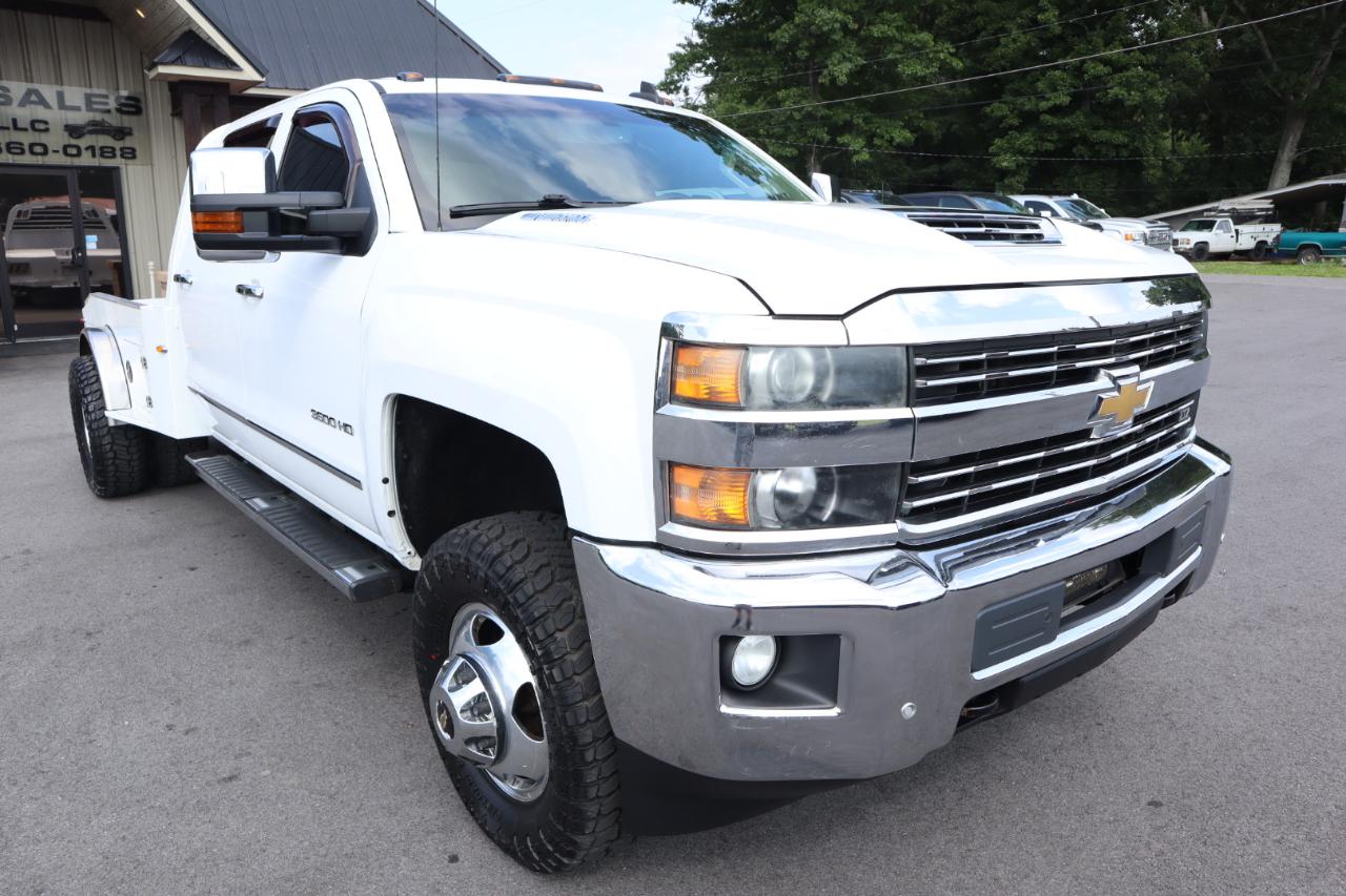 Chevrolet Silverado 3500HD 4WD Crew Cab 167.7" LTZ 2017