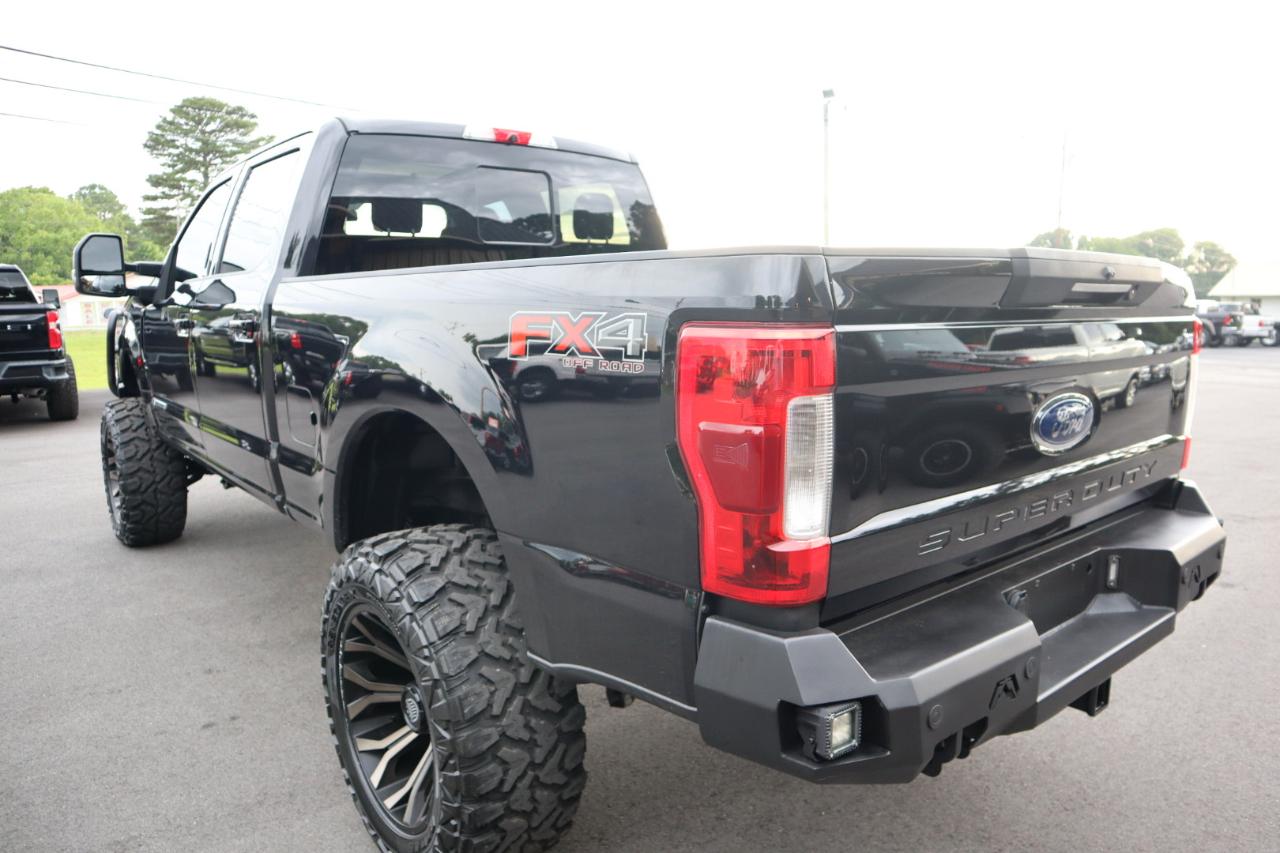 Ford Super Duty F-250 SRW Lariat 4WD Crew Cab 6.75' Box 2019