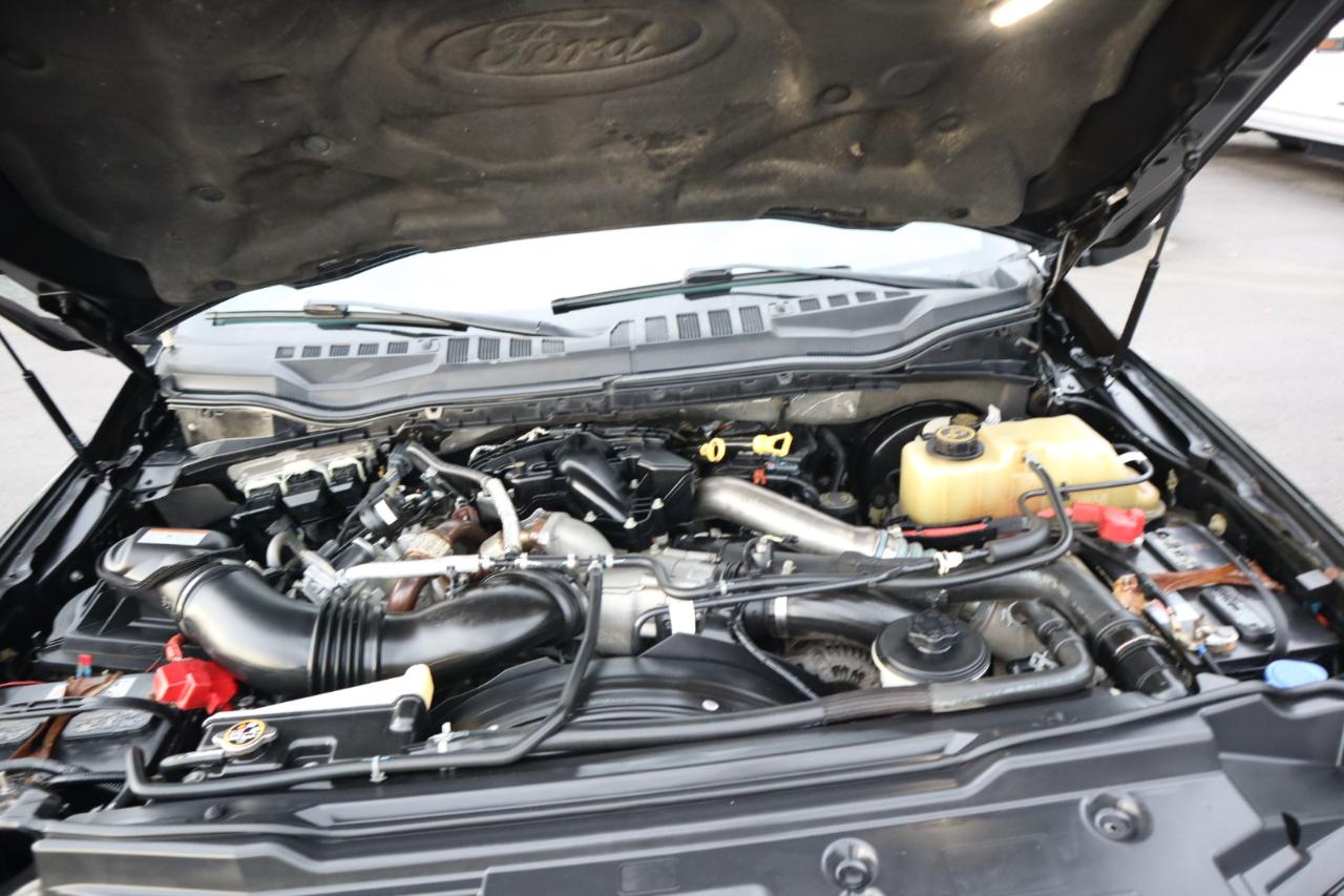 Ford Super Duty F-250 SRW Lariat 4WD Crew Cab 6.75' Box 2019