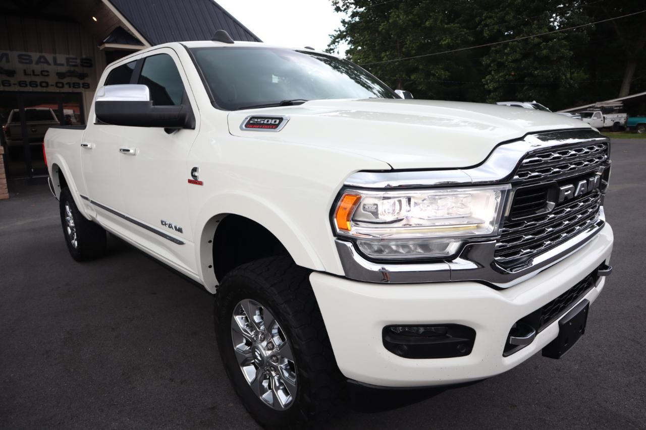RAM 2500 Limited 4x4 Crew Cab 6'4" Box 2019