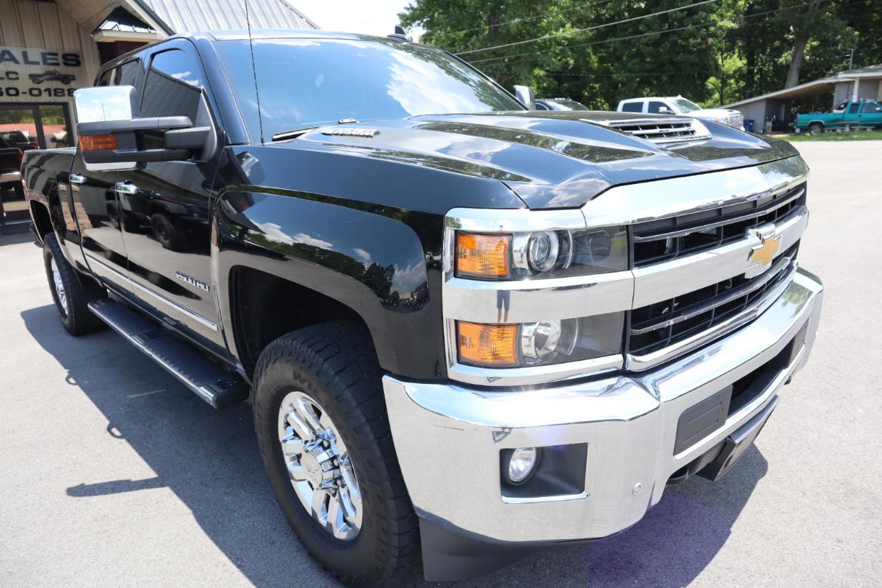 Chevrolet Silverado 2500HD 4WD Crew Cab 153.7" LTZ 2019