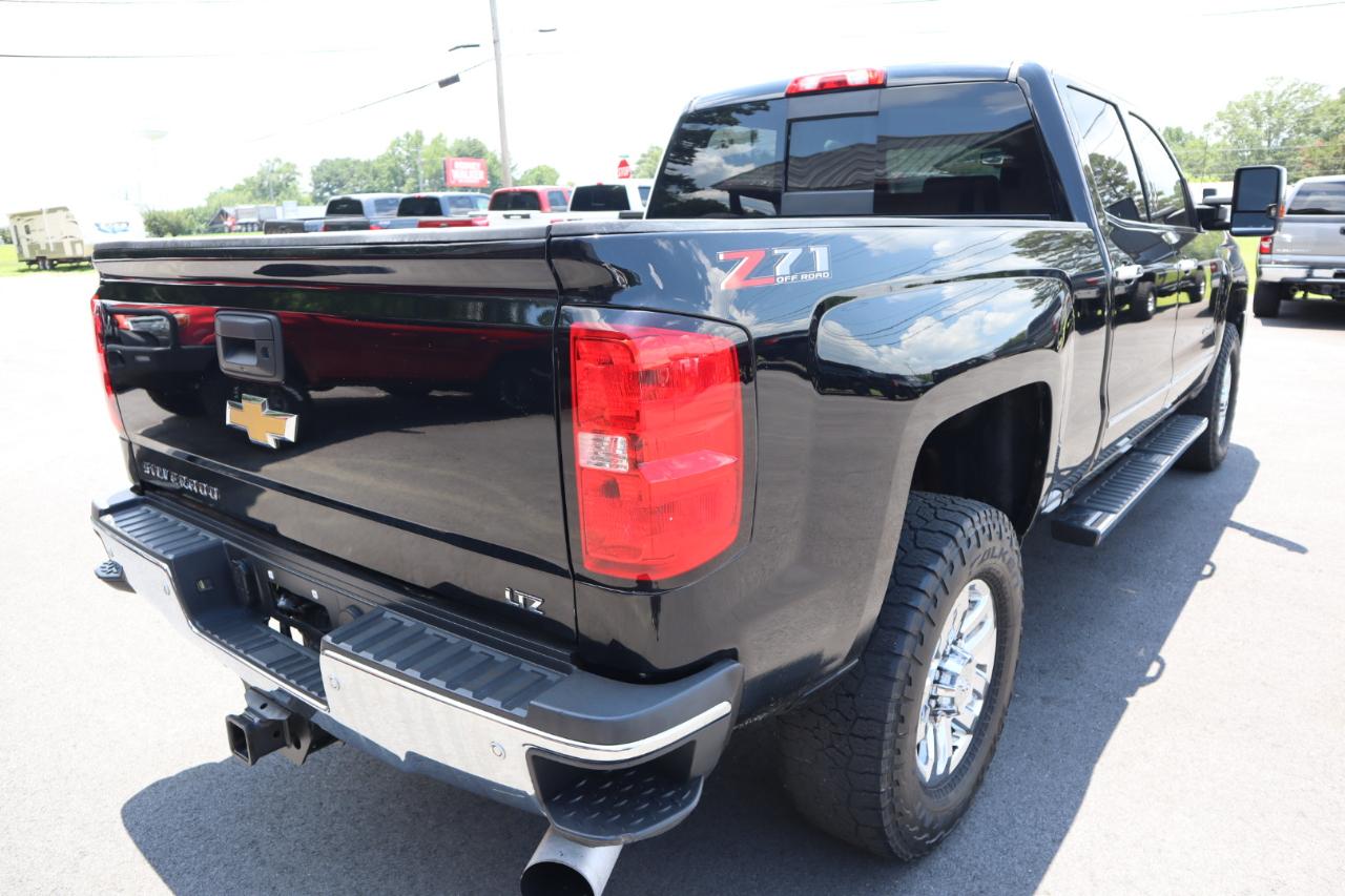 Chevrolet Silverado 2500HD 4WD Crew Cab 153.7" LTZ 2019