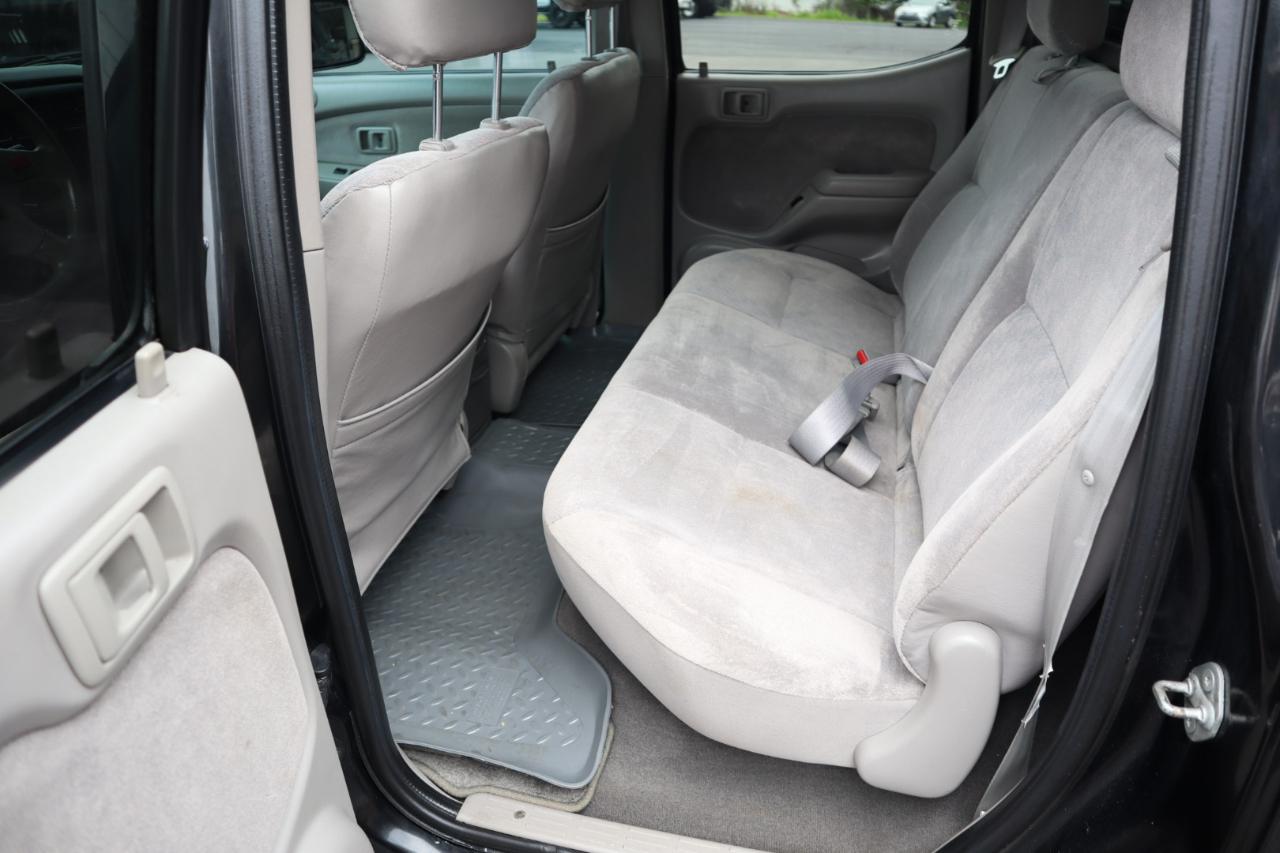 Toyota Tacoma DoubleCab V6 Auto 4WD (Natl) 2002