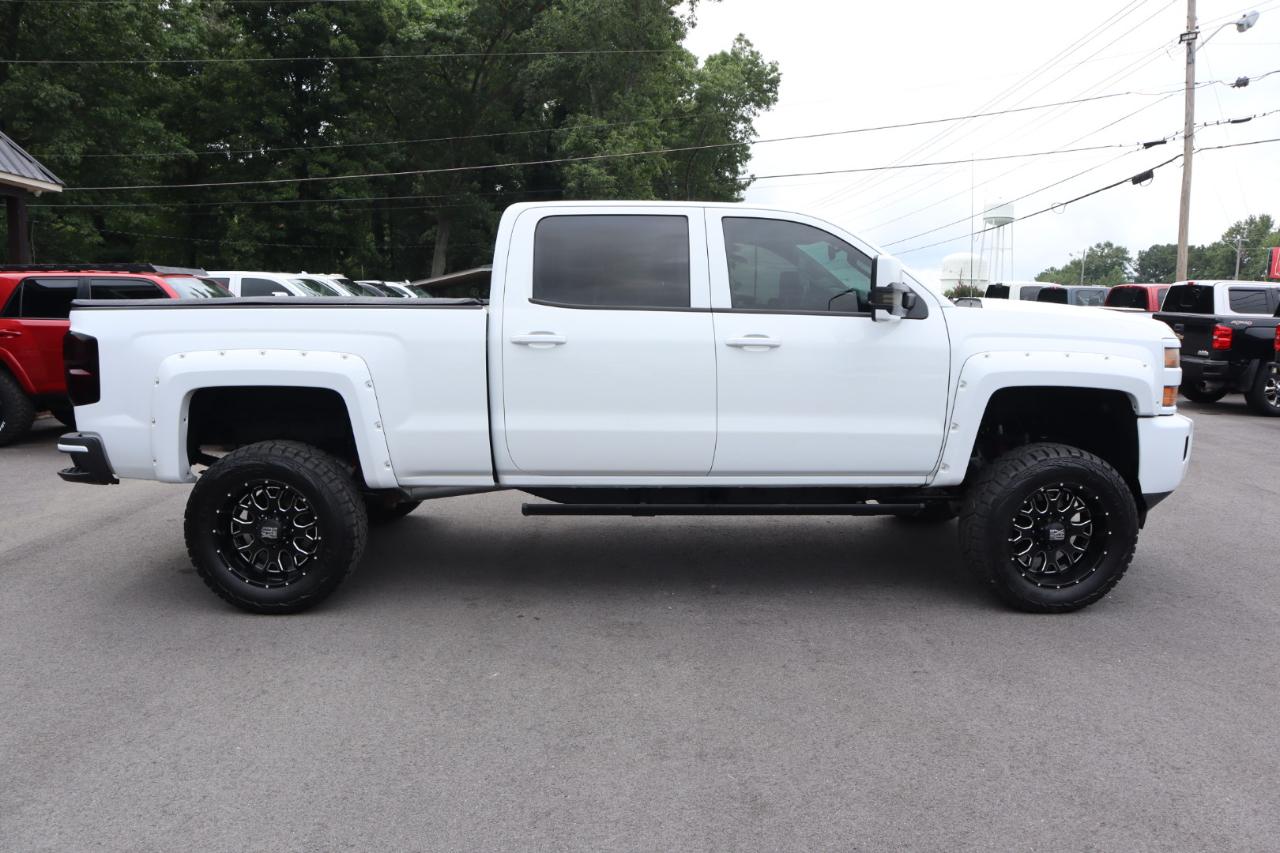 Chevrolet Silverado 2500HD Built After Aug 14 4WD Crew Cab 153.7" LTZ 2015